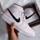 Air Jordan 1 Mid Barely Rose BQ6472-500 Barelyrose/Bílý/Černá