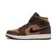 Air Jordan 1 Mid Earthy Hnědý