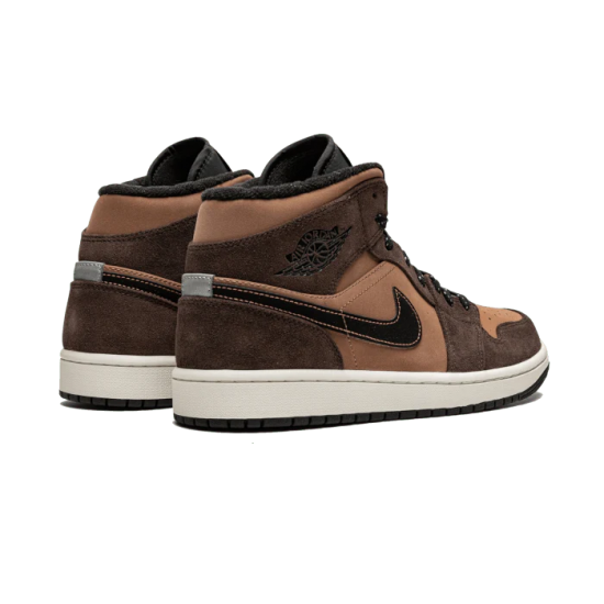 Air Jordan 1 Mid Earthy Hnědý