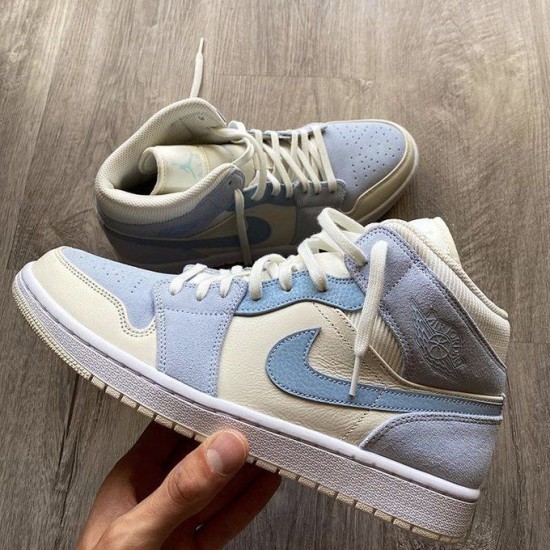 Air Jordan 1 Mid Mixed Textures Modrý DA4666-100 Summitwhite/Celestineblue-Bílý