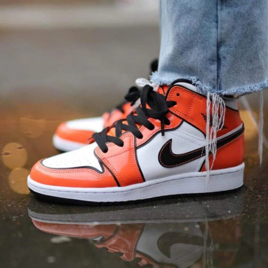 Air Jordan 1 Mid Turf Oranžovýý BQ6931-802 Turf Oranžovýý/Černá/Bílý