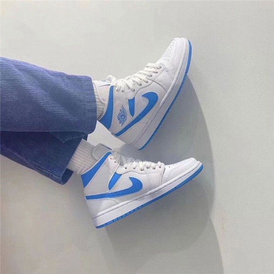 Air Jordan 1 Mid Unc BQ6472-114 Universityblue/Bílý