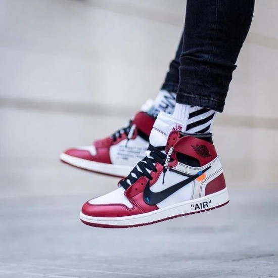 Air Jordan 1 Retro High Off-Bílý Chicago &#8220;The Ten&#8221; AQ0818-100 Bílý/Červené/Černá