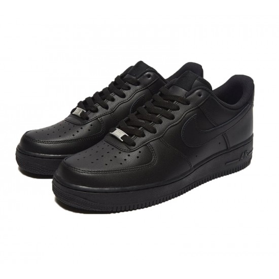 Nike Air Force 1 Low Triple Černá