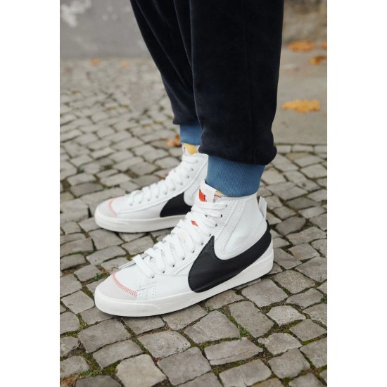 Nike Blazer Mid77 Jumbo Bílý Černá DD3111-100 Černá/Bílý/Sail