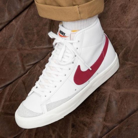 Nike Blazer Mid 77 Vintage Brick Červené BQ6806-102 Bílý/Worn Brick