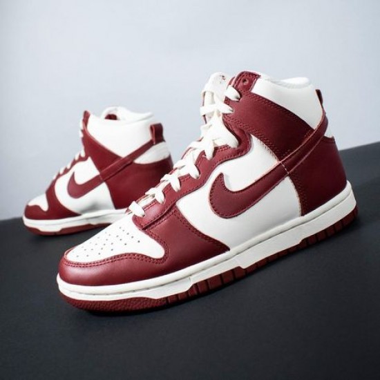 Nike Dunk High Sail Team Červené