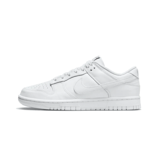 Nike Dunk Low Triple Bílý (2021)